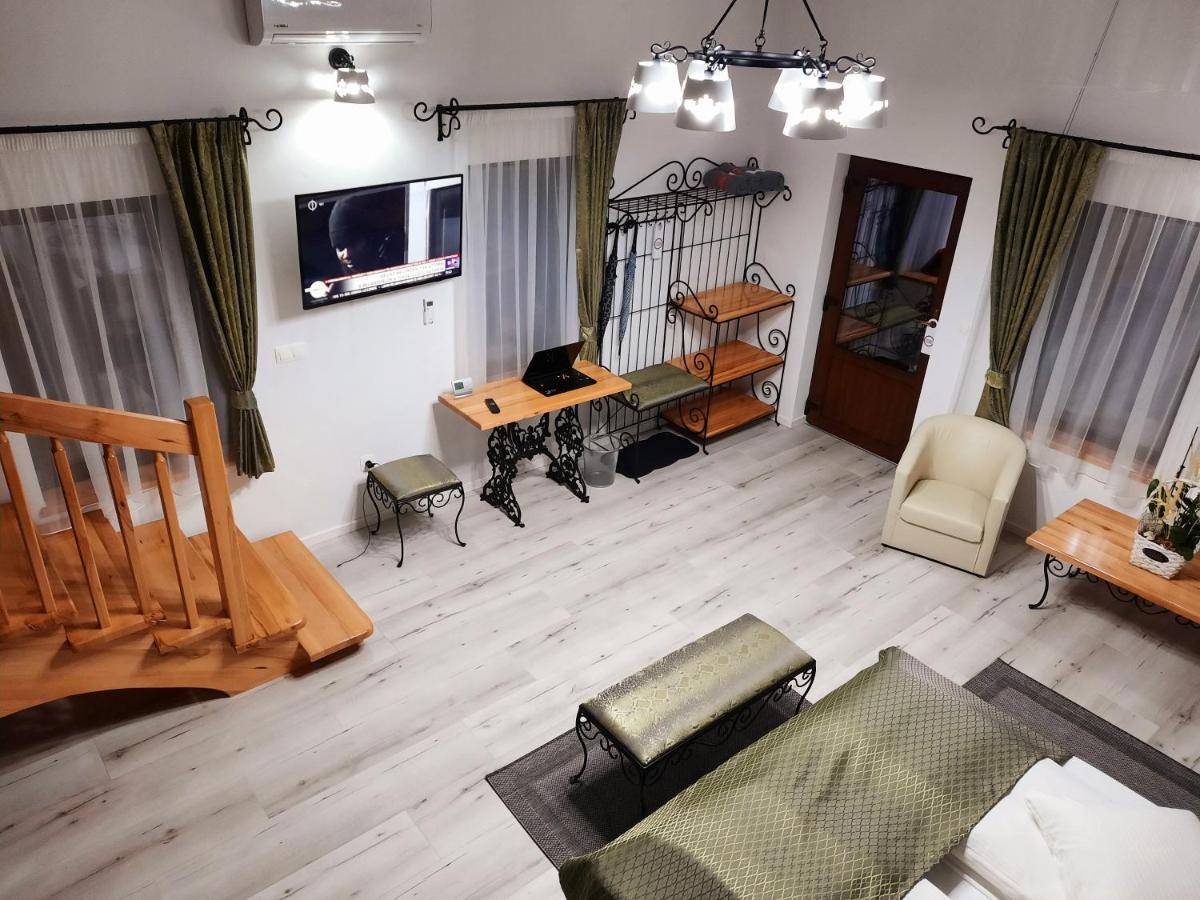 Bed and Breakfast Korona Panzio Odorheiu Secuiesc Exterior foto