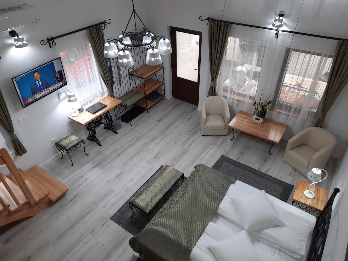Bed and Breakfast Korona Panzio Odorheiu Secuiesc Exterior foto