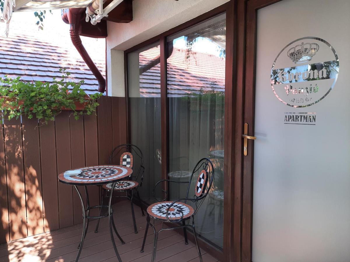 Bed and Breakfast Korona Panzio Odorheiu Secuiesc Exterior foto