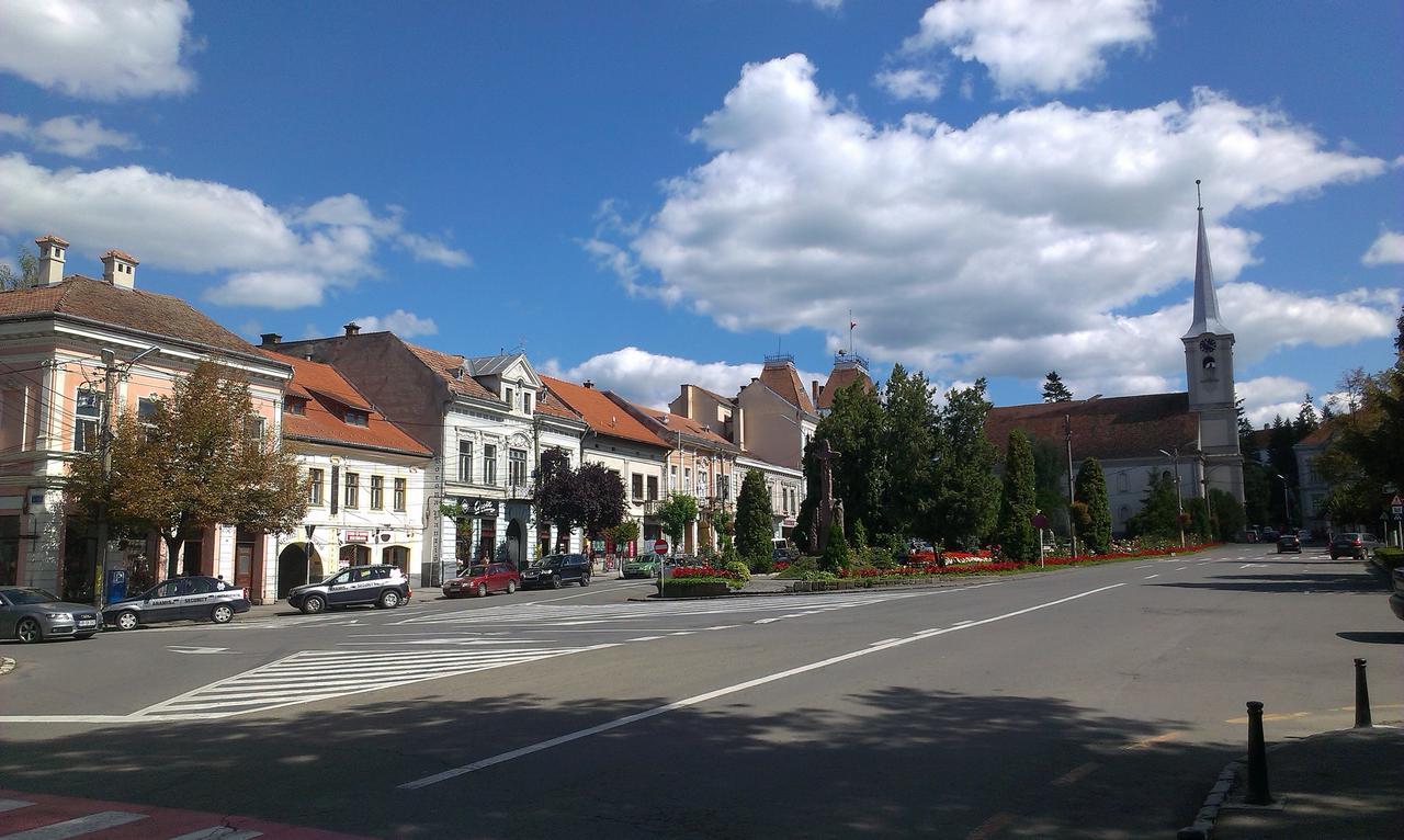 Bed and Breakfast Korona Panzio Odorheiu Secuiesc Exterior foto